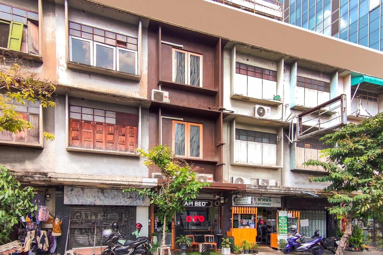 Oyo 685 Am Bed Hostel Bangkok Ngoại thất bức ảnh