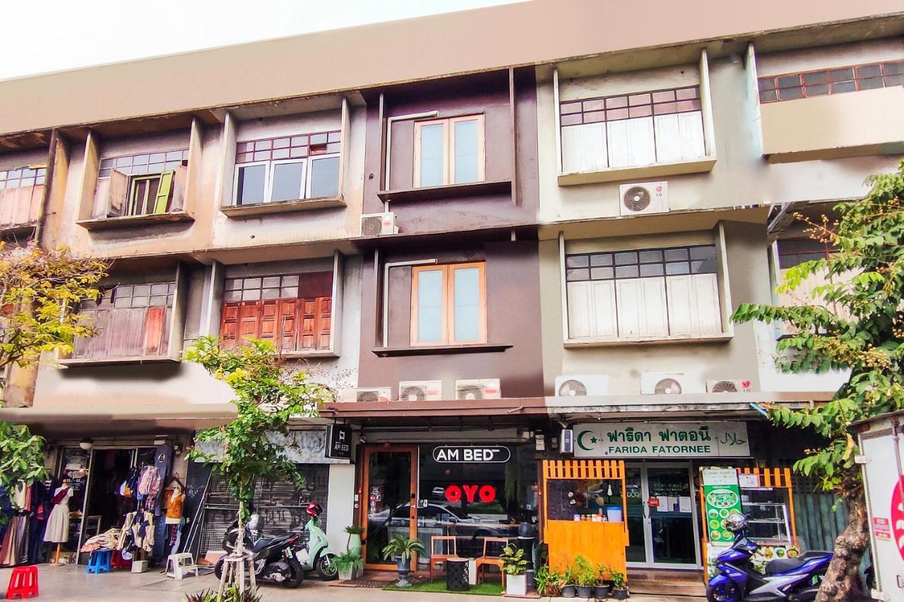 Oyo 685 Am Bed Hostel Bangkok Ngoại thất bức ảnh