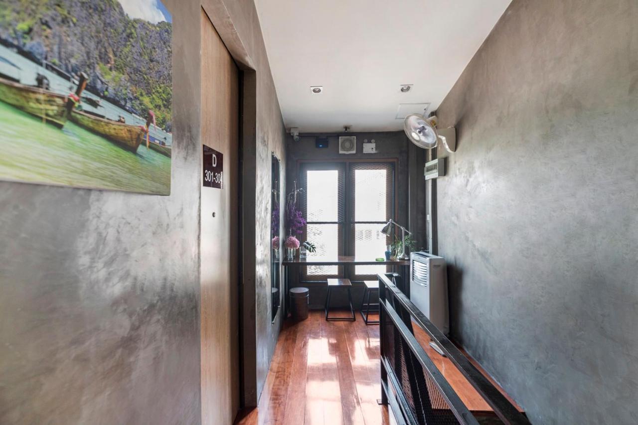 Oyo 685 Am Bed Hostel Bangkok Ngoại thất bức ảnh