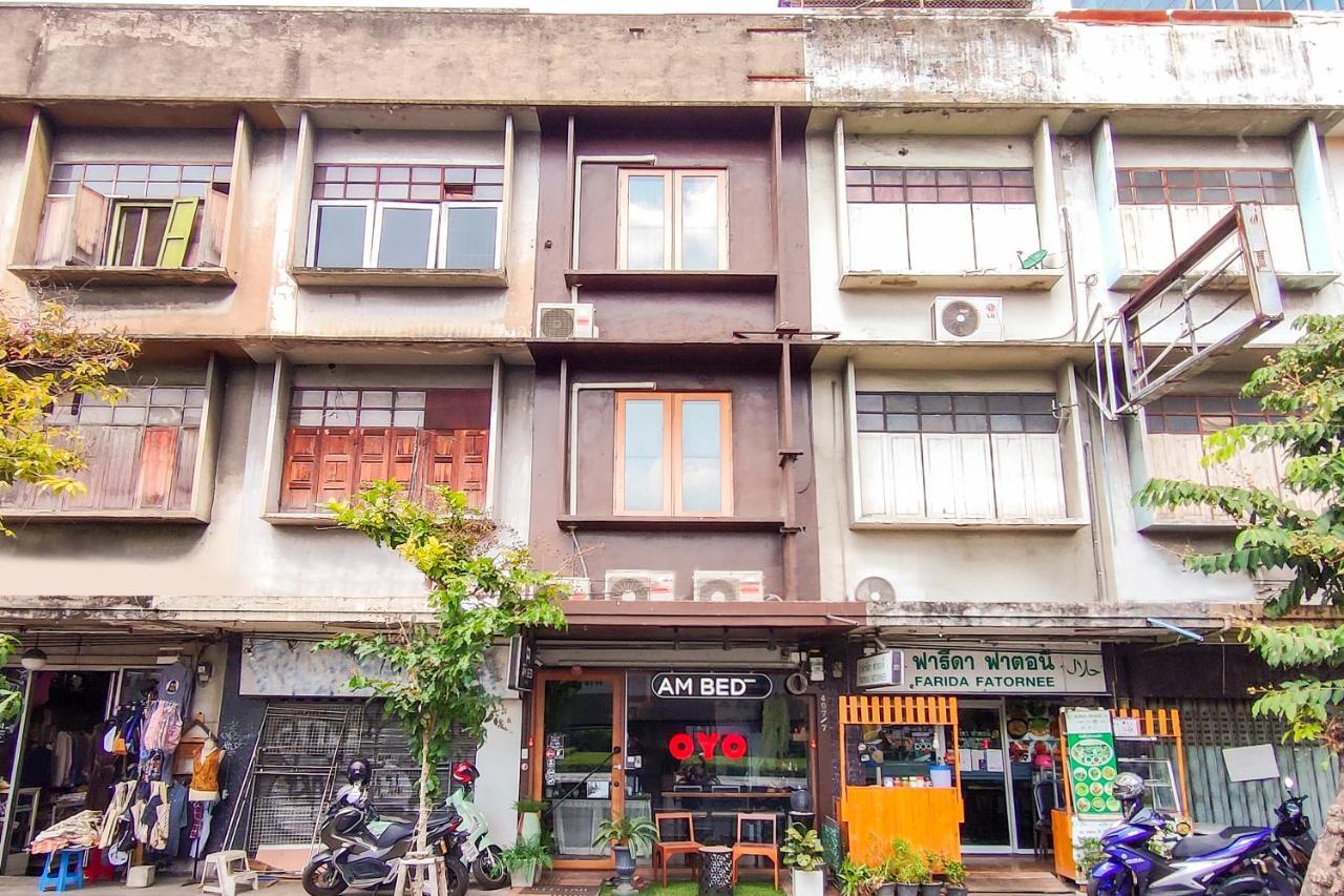 Oyo 685 Am Bed Hostel Bangkok Ngoại thất bức ảnh