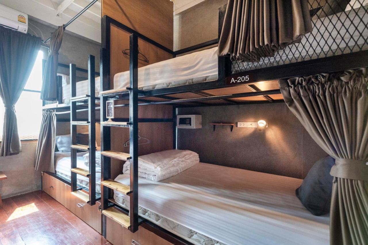 Oyo 685 Am Bed Hostel Bangkok Ngoại thất bức ảnh